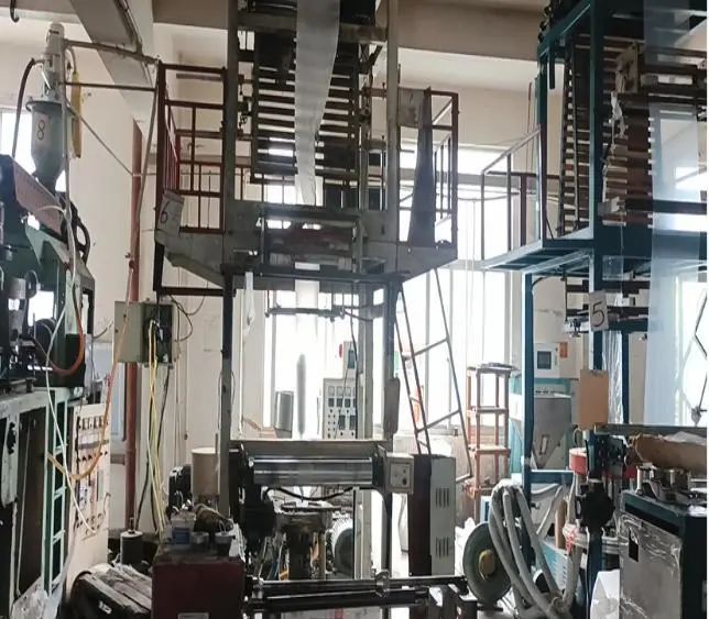 吹膜车间未配套废气收集处理设施